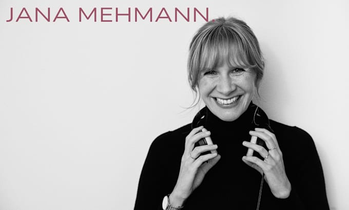 produce a female german voice over in a charming voice