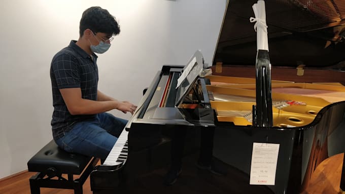 play piano or keyboard for you in audio and midi format