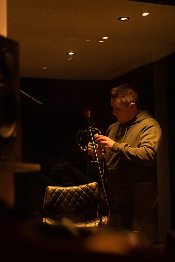 offering professional mixing and mastering services