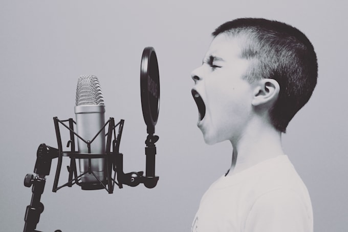 do professional russian female voiceover