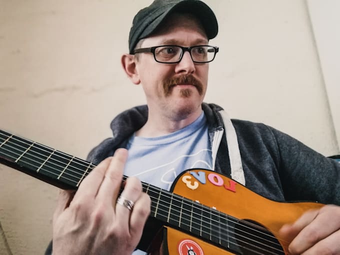 Record lead guitar and rhythm guitar tracks for your song by Craig_sps