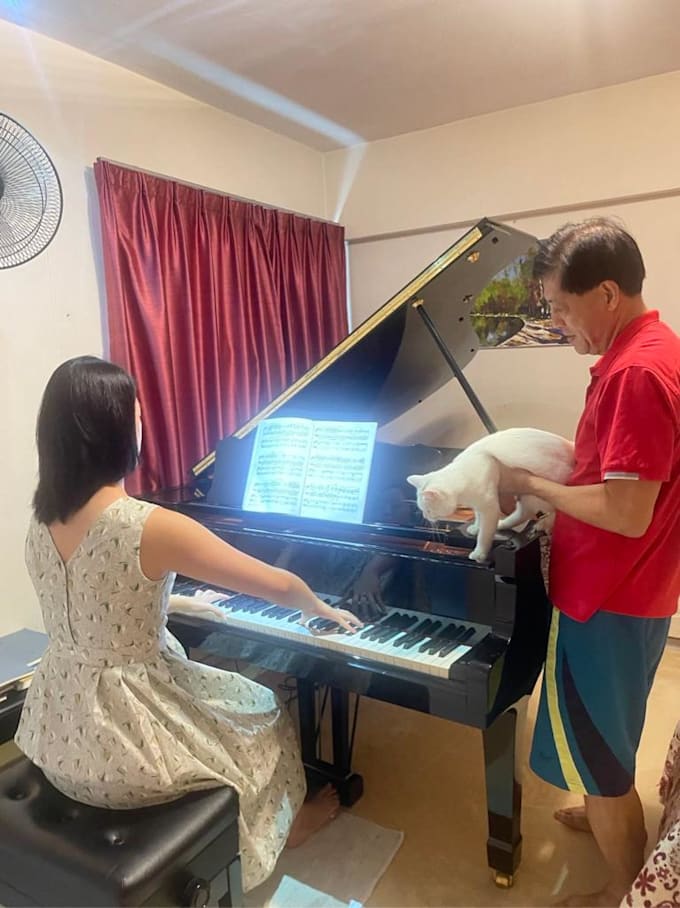 Give you wonderful, high quality piano lessons by Liazongxi999 Fiverr