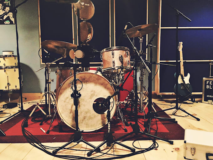 create a drum part and sound for your project