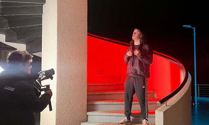 be your male singer for trap, rap, reggaeton in spanish