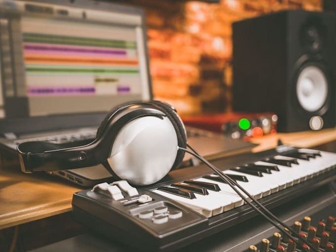 produce professional dance pop music