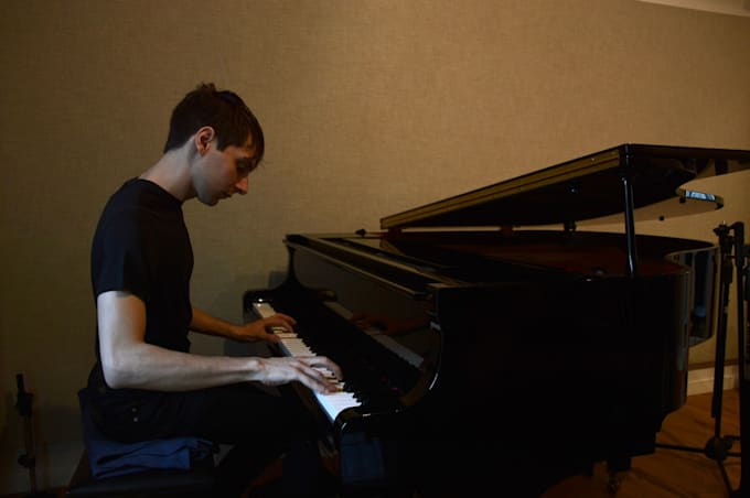 give piano lessons online