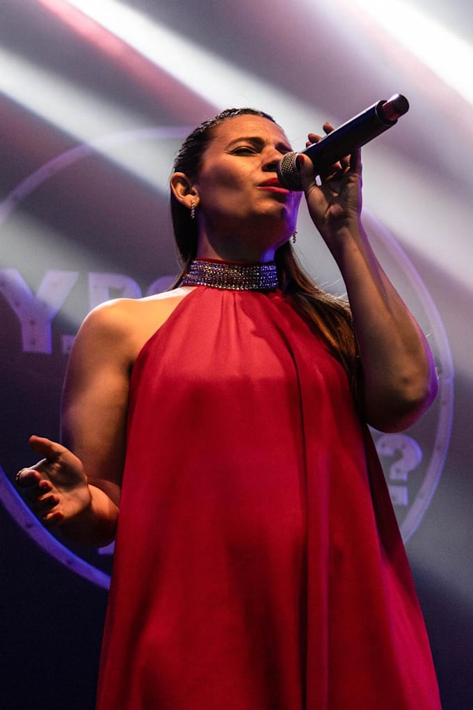 be your pro female singer, jazz, rnb, pop, bossa nova
