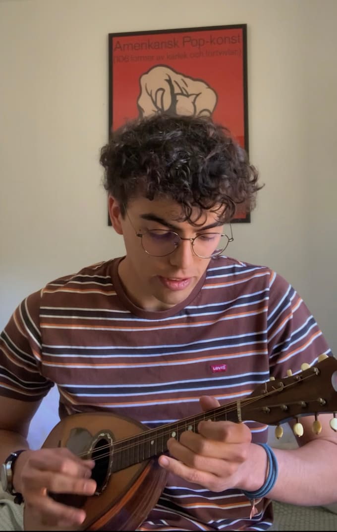 record a mediterranean mandolin part for your song