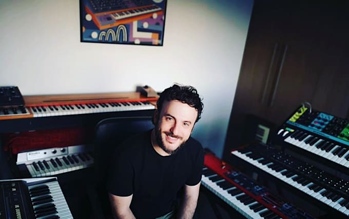 record vintage or modern synths for your project