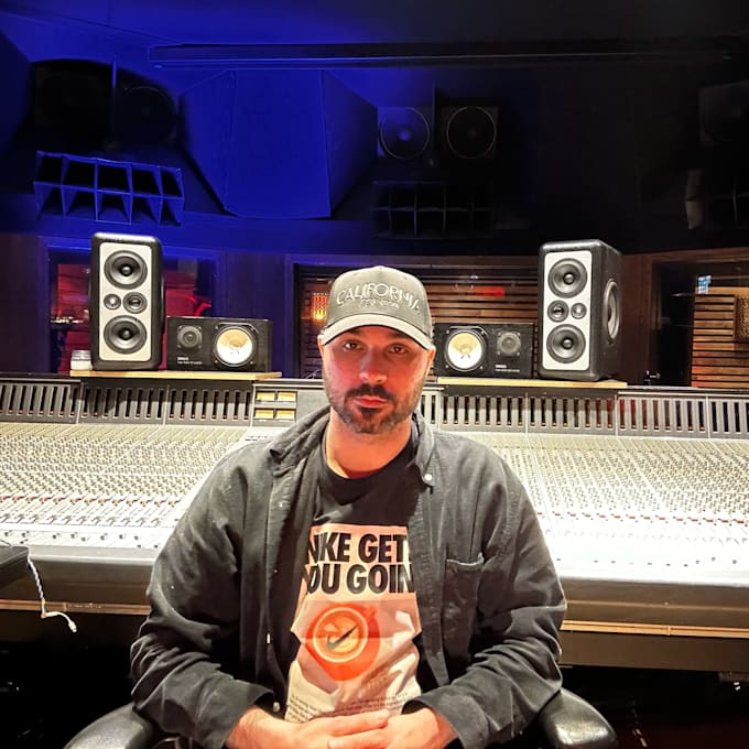 make music and do sound design for commercial video