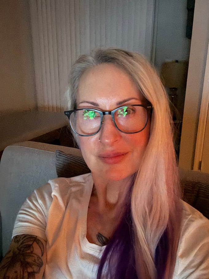 record a warm natural female voice over