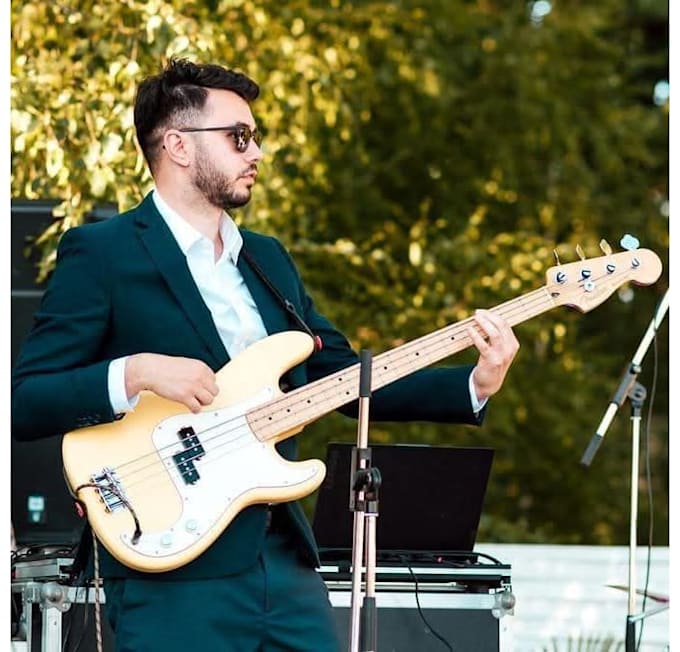 be your reggae bass player