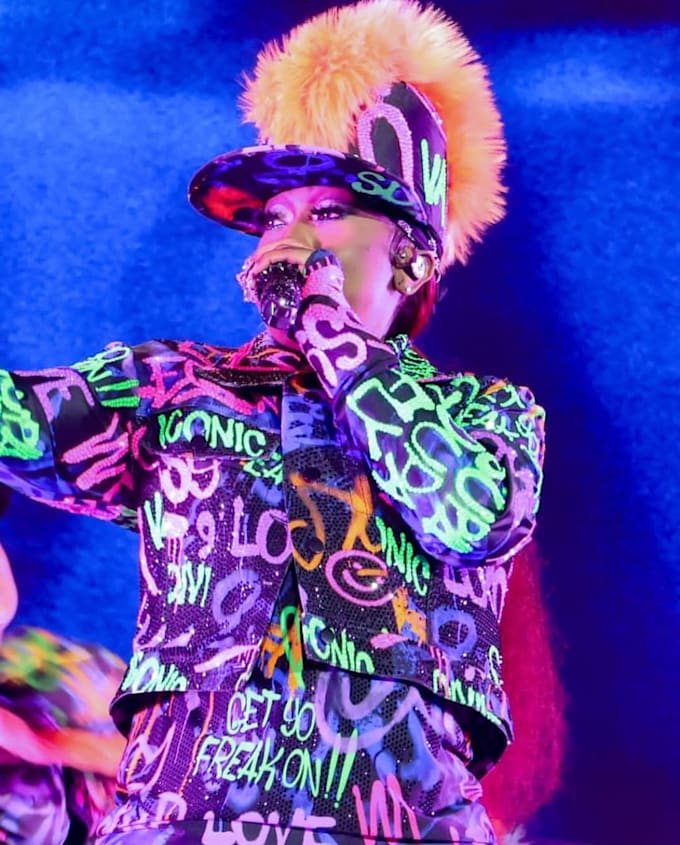 write catchy custom song lyrics hooks and rap verses