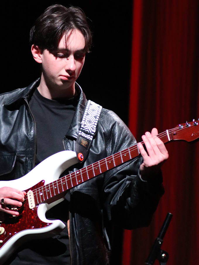 play lead or rhythm guitar on your project