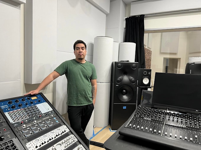 music producer, mixing mastering engineer
