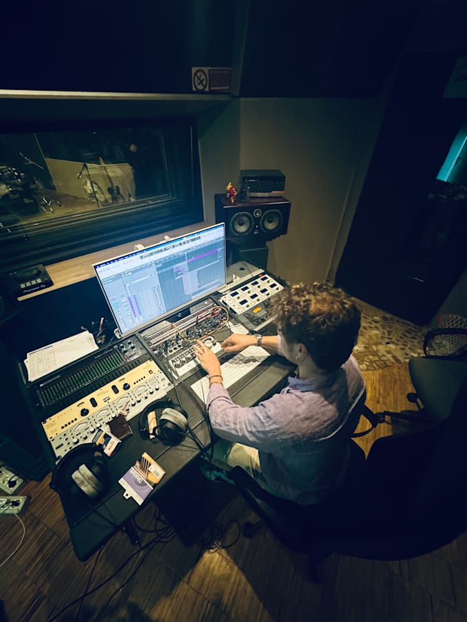 provide professional mixing and mastering services