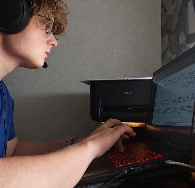 teach you music theory, harmony and composition