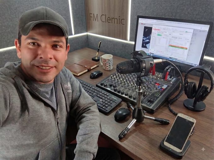 record a professional spanish voice
