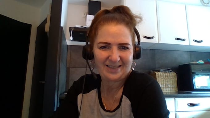 be your warm and friendly dutch voice over