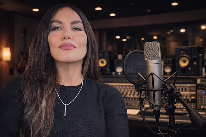 write and sing a powerful female edm topline for your instrumental