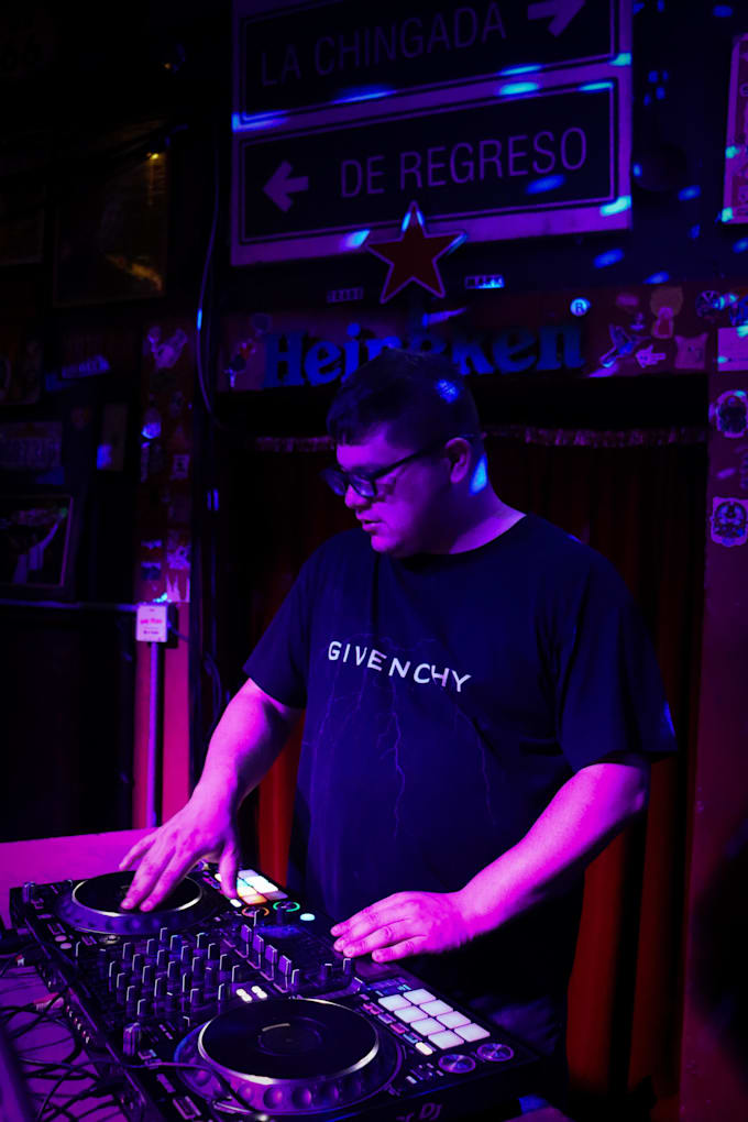 dj audio editing mashups