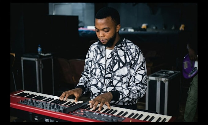 track proffesional piano and aux keys on your projects