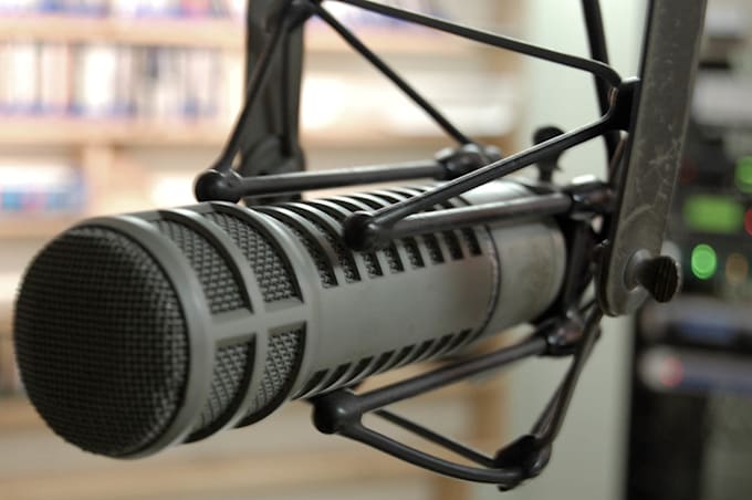 do deep voice overs