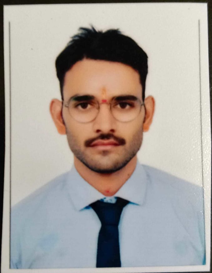 do a professional hindi voice over or dubbing