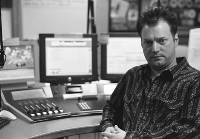 create one minute professional broadcast voiceover, commercial or advertisement