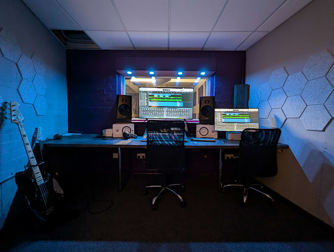 create original music, jingles, stings or sound fx