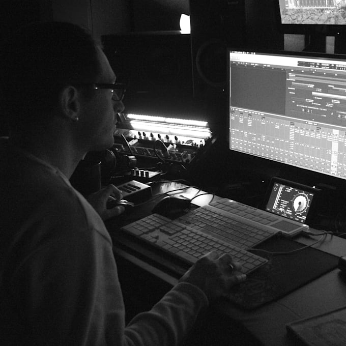 make pro audio mixing and mastering