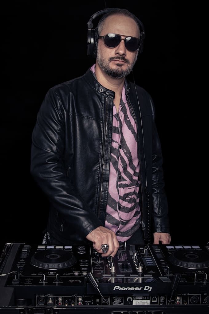 make a professional custom dj mix in any genre