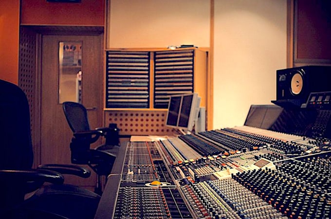 produce and record rich, dynamic and professional orchestrations