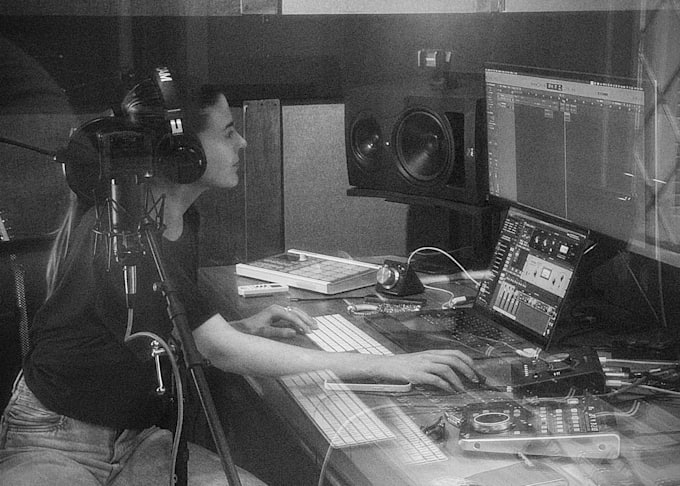 record powerful female vocals and topline for your edm track