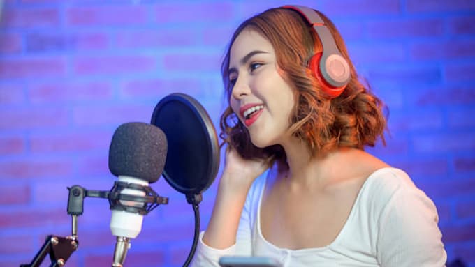 ghost produce a house music specialized tech house, minimal deep tech