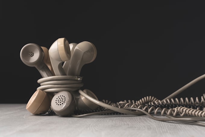 do professional romanian IVR voice over