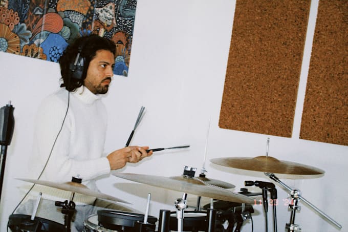 recreate your ai jazz music playing real instruments
