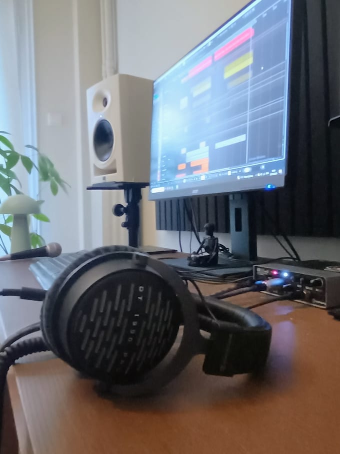 mix or master your trance or techno track