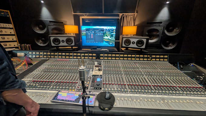compose original cinematic, ambient or orchestral music for your project
