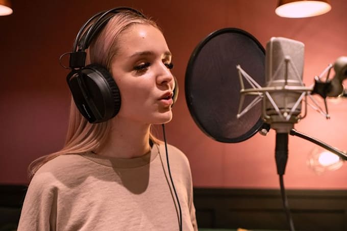 write professional custom song lyrics tailored to your style