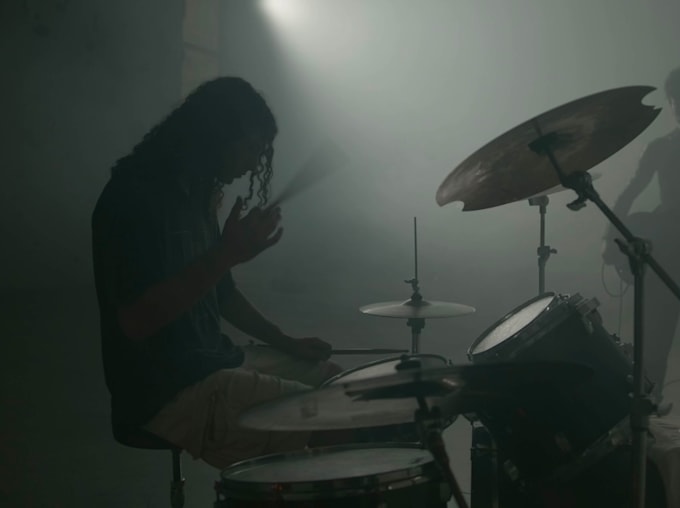 creative drums sessions tailored for rock and alternative projects