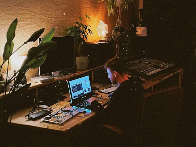 produce a professional custom instrumental in any style