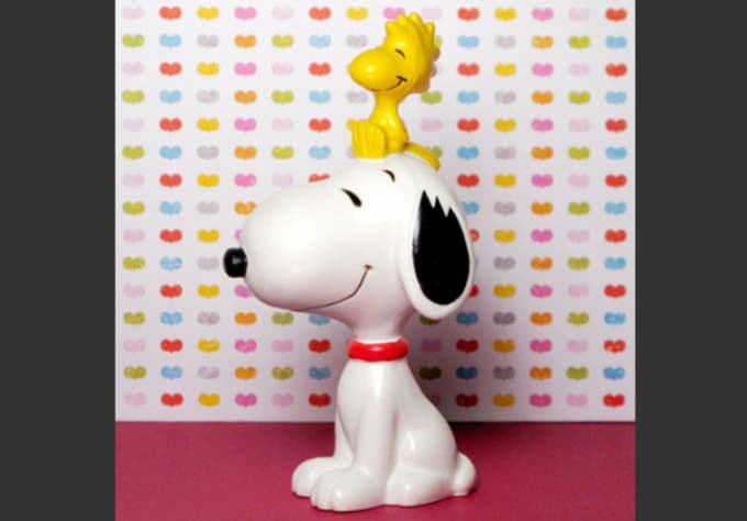 Appraise your peanuts, snoopy or charlie brown collectible by ...