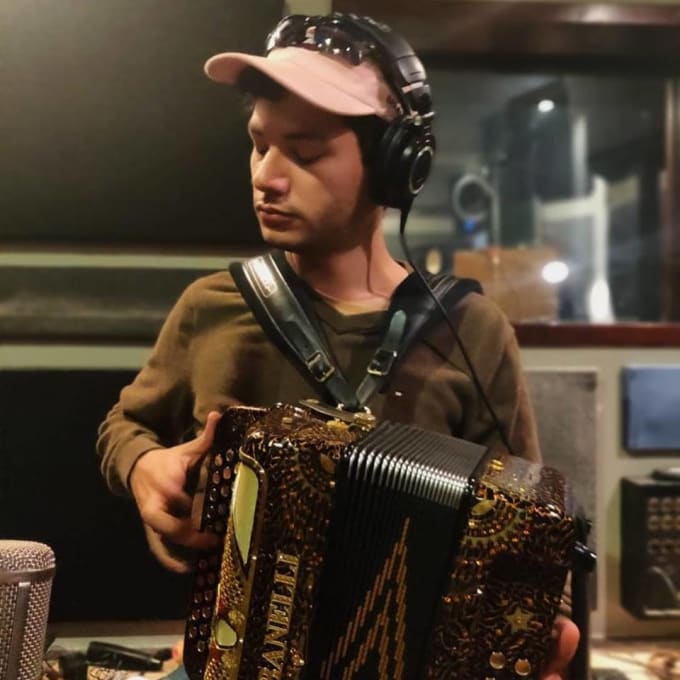 Gig Preview - Record a real accordion for your projects