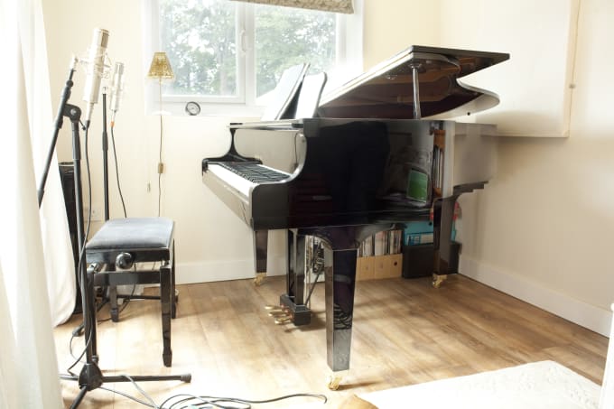 Gig Preview - Record your music on a real grand piano