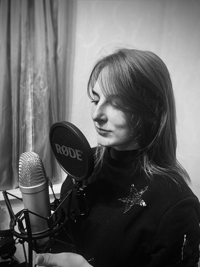 Gig Preview - Record a professional, studio quality female voiceover