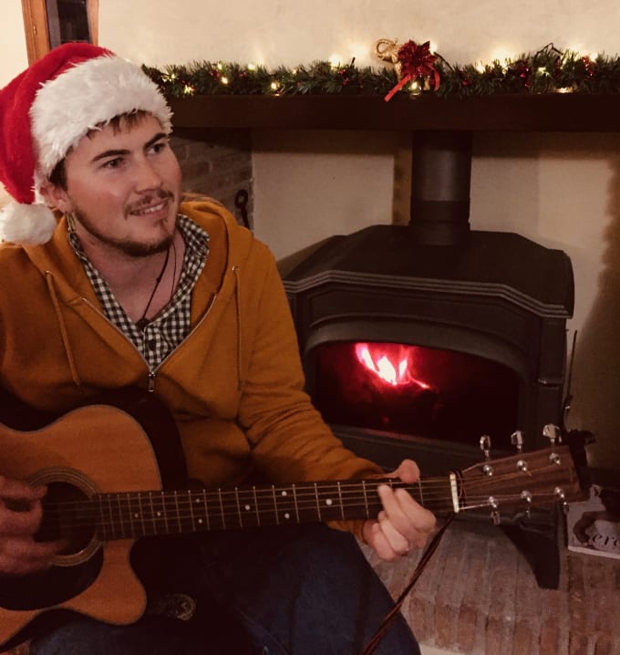 Gig Preview - Write you your very own festive song