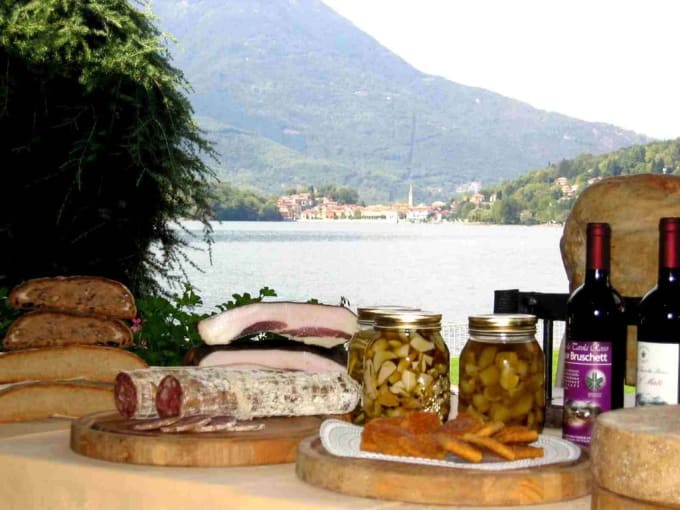 Gig Preview - Reveal the best italian tour to taste wine during your trip in italy