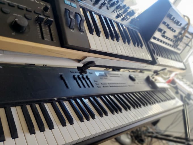 Gig Preview - Record keyboard, synth, and piano sections for your song