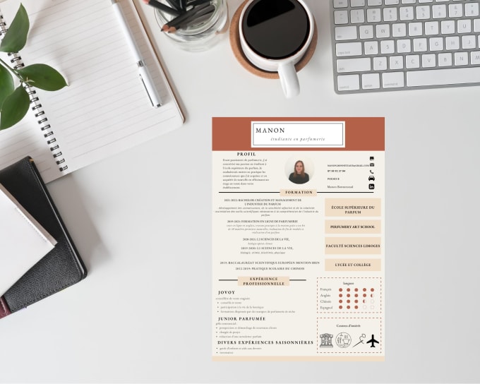 Gig Preview - Create for you a creative resume so that you stand out from the crowd